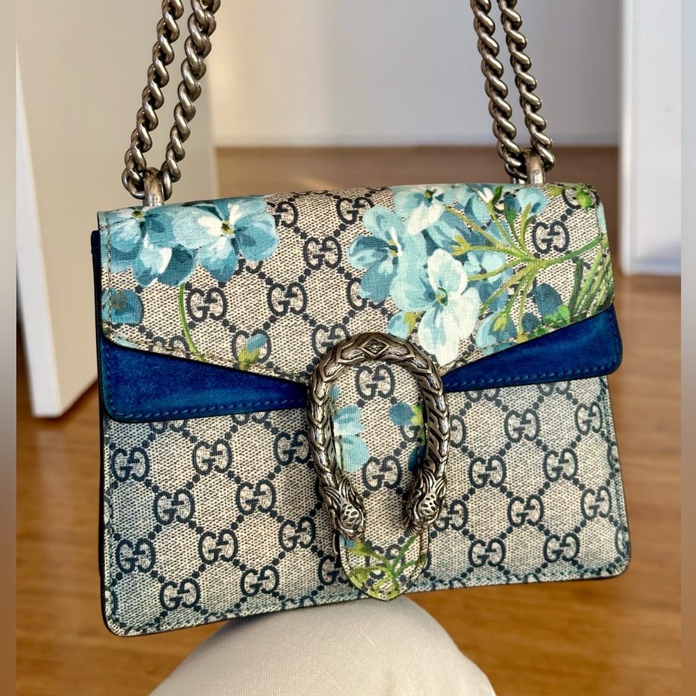 Gucci GG Supreme Dionysus Mini.